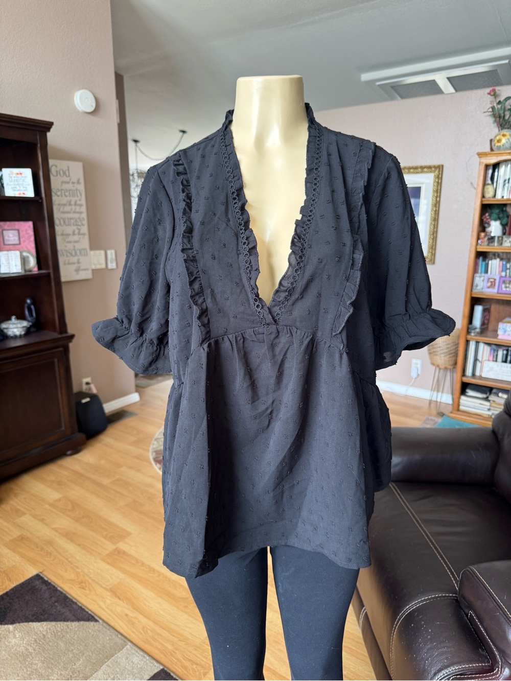 SHEIN Curve black eyelet deep V-neck short ruffle sleeves blouse-size XL